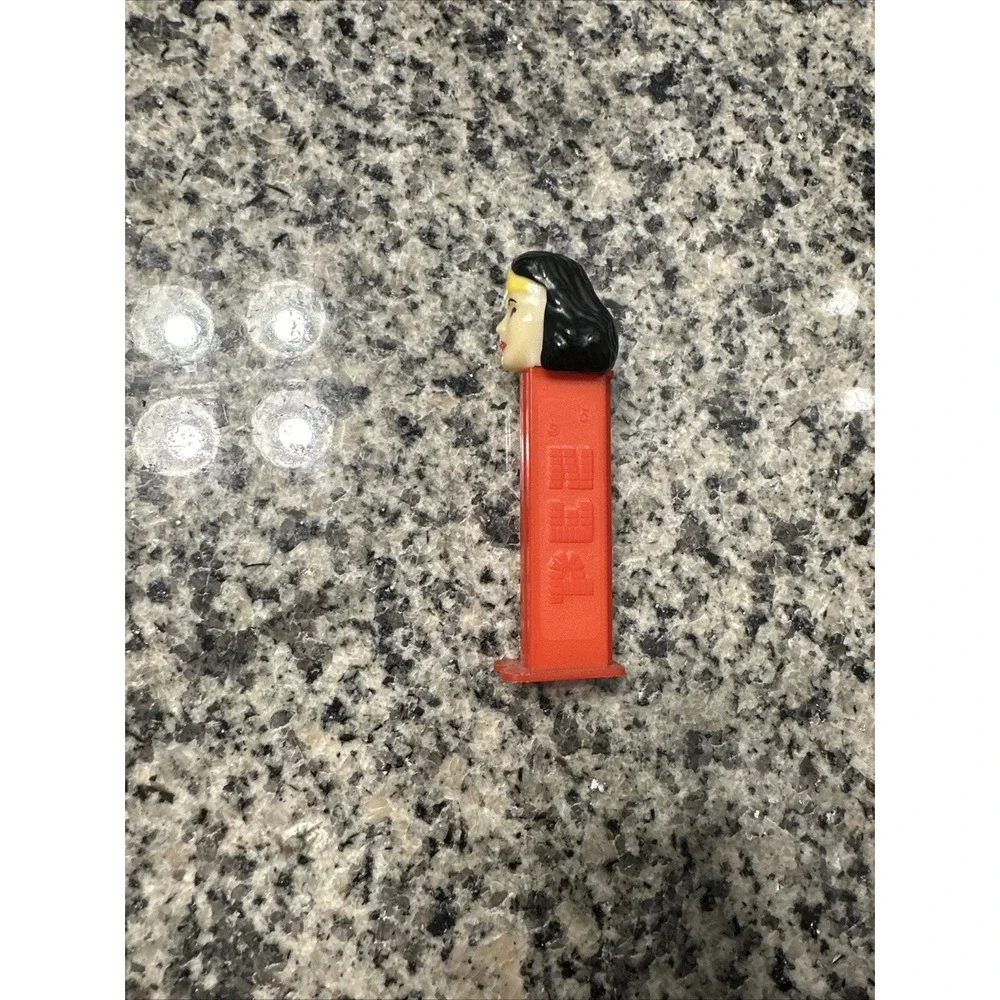 Pez - Vintage Wonder Woman With Hard Head‎  - Used GREAT CONDITION